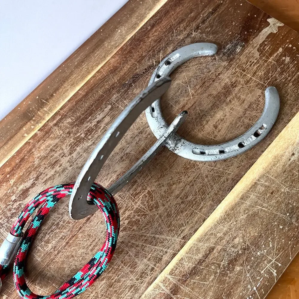Vintage Horseshoe Wall Coat Hook Tack Holder Wreath Hook Rustic Country Cabin